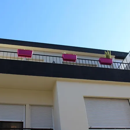 Vmbserradopilarhouse Apartman *